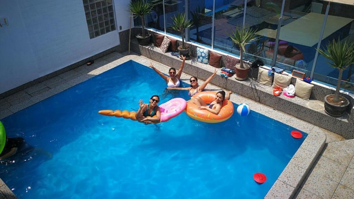 Hostel Casa *